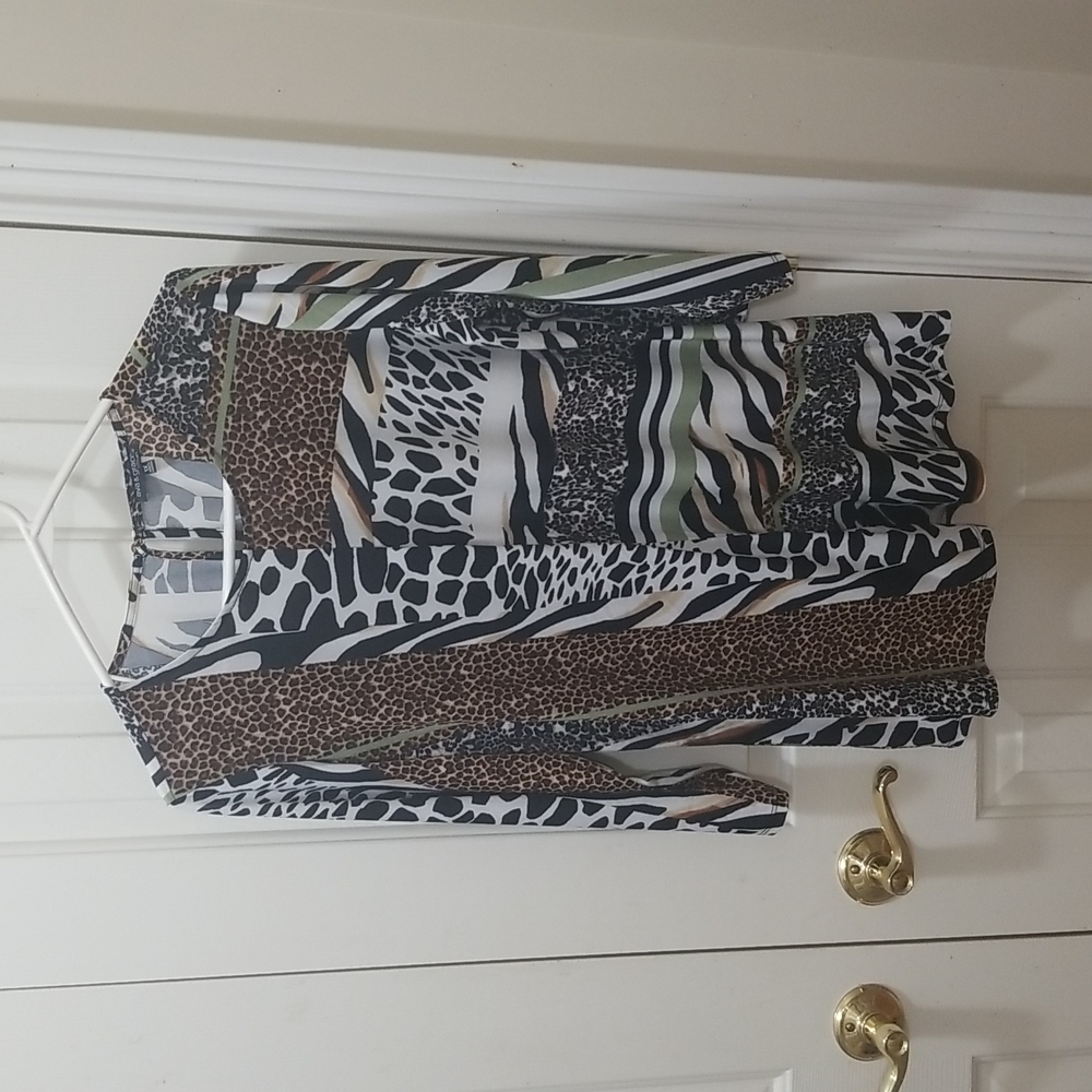 3/$15 Ava & Grace tunic sz 1X